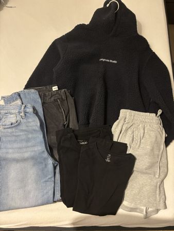 Herren Bekleidungsset Pullover, Jeans, T-Shirts