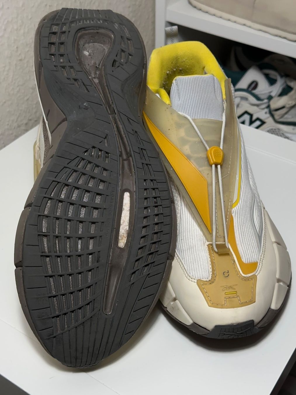 Reebok Herrenschuhe: Cottweiler x Reebok Zig 3D Storm Hydro – Gebraucht aus Châtelaine von 333shop 6
