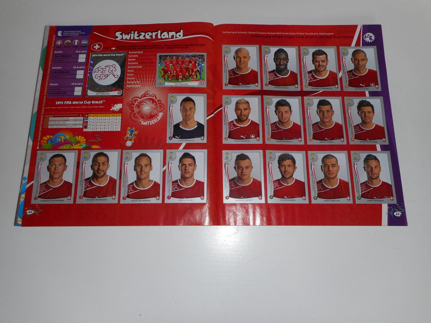 Panini Alben: Panini WM Album Brasil 2014/14 Nr.3 komplett – Gebraucht aus Cham von Paniniworld 7
