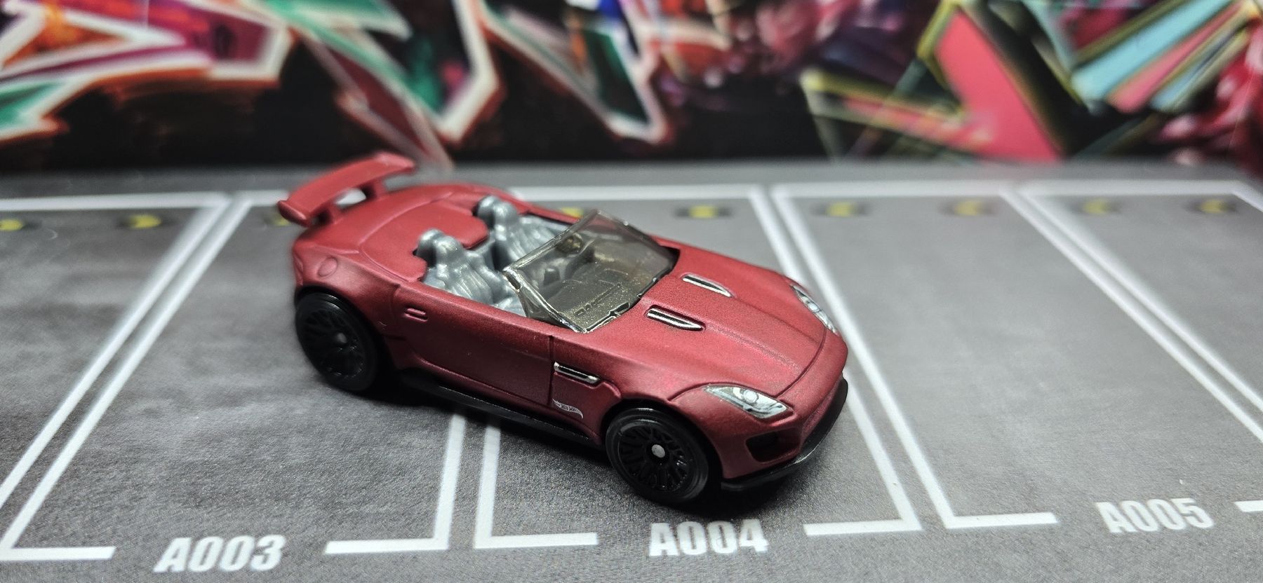 Hot Wheels Modellini d'auto: Hot Wheels Jaguar F type – Nuovo (secondo la descrizione) da Frauenfeld venduto da ufo_yk6c