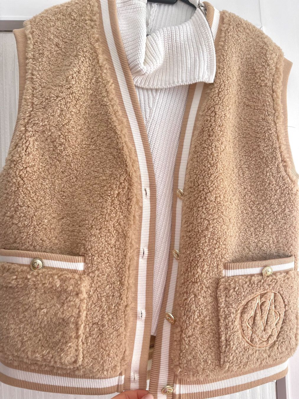 Maje Cappotti: MAJE Strickjacke neu, Gr.2 – Nuovo (secondo la descrizione) da Zollikerberg venduto da Salemybest 4