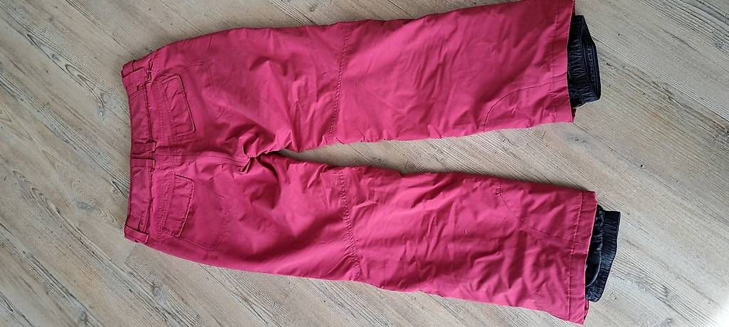 Pantaloni: Damen Skihose – Usato da Einsiedeln venduto da PetrilHeil1778 1