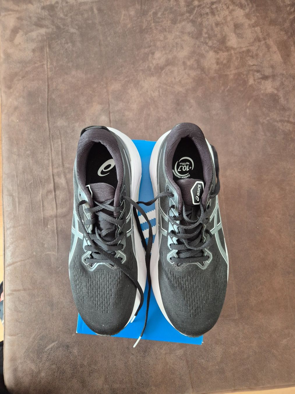 Asics Scarpe da uomo: Asics Gel Kayano 30 – Usato da Unteraegeri venduto da pacala