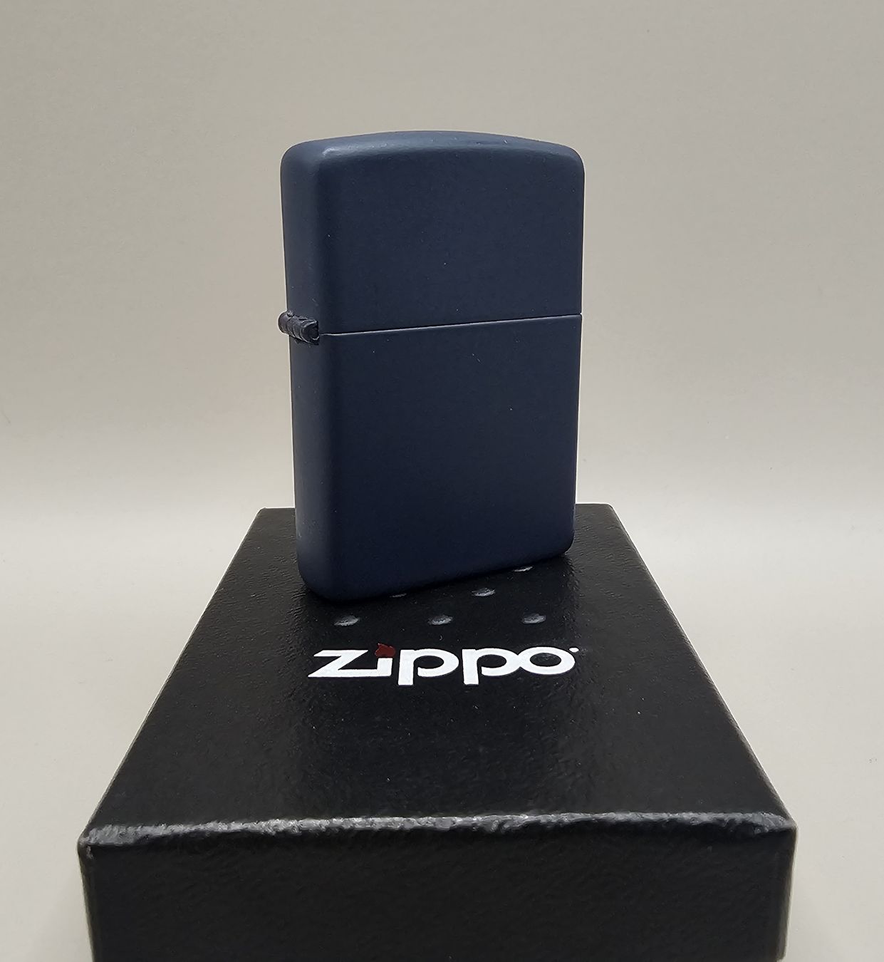 Zippo Feuerzeuge: Zippo blue mat New box – Neu und originalverpackt aus Pampigny von Calypso06 3