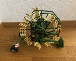 Heuwender Krone Swadro 761