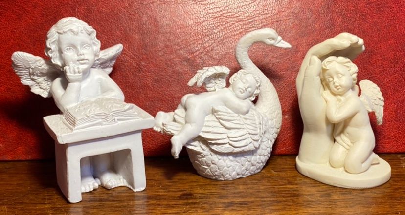 Statuette: Verschiedene Engel Figuren-Neu – Nuovo e nell'imballaggio originale da Zäziwil venduto da Emlea