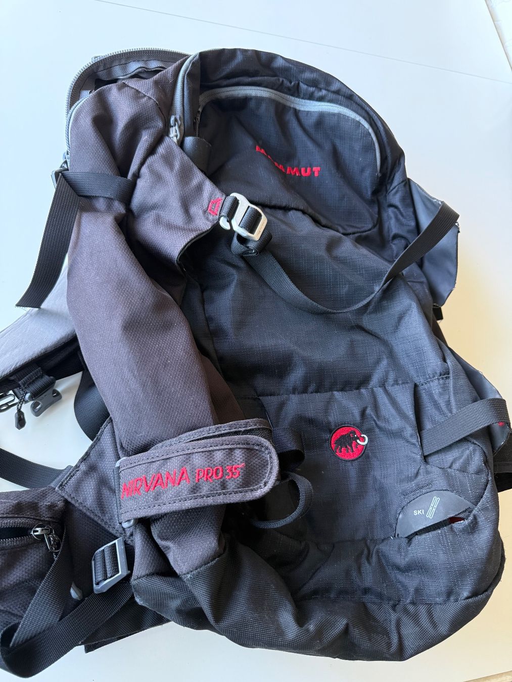 Mammut Sacs à dos: Mammut Nirvana Pro 35 Rucksack – D'occasion à Meyrin par Sdenis84