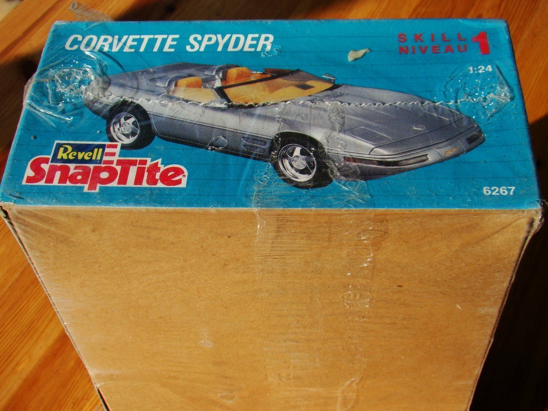 Revell Modellini d'auto: Revell Corvette Spyder ASC 1:24 #6267 – Nuovo e nell'imballaggio originale da Châtillens venduto da rei_y82w 2