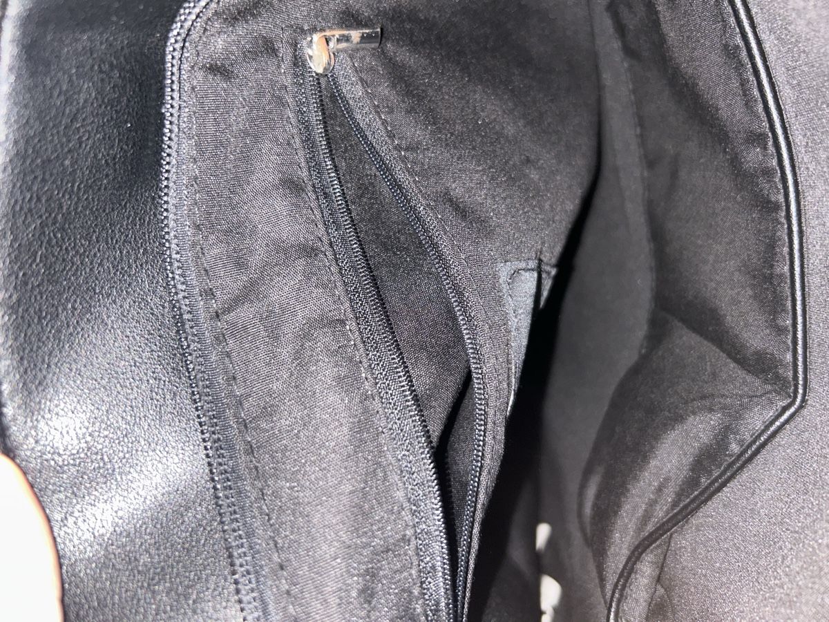 Taschen: Laptop black shoulder bag – Gebraucht aus Muttenz von nadciv 3