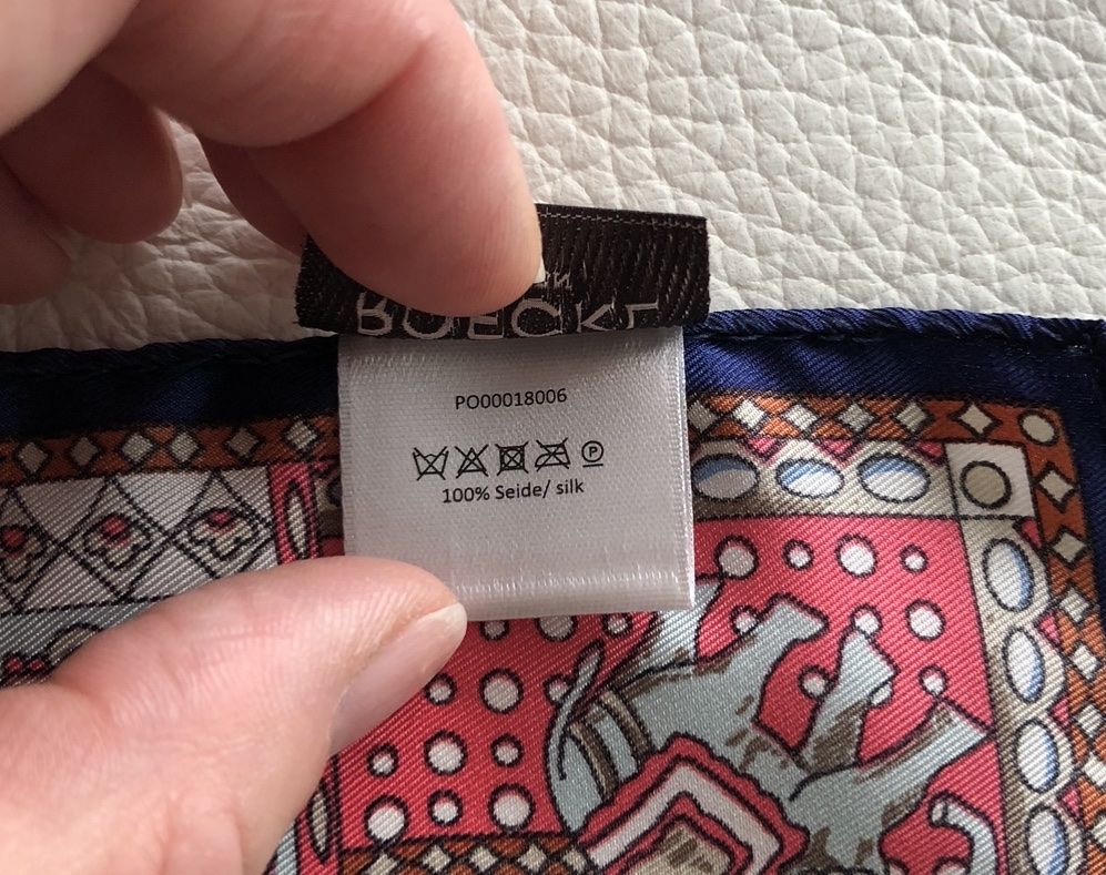 Roeckl Foulards, Tücher & Schals: Foulard Roeckl neuf – Neu und originalverpackt aus Cointrin von sacha1981 3