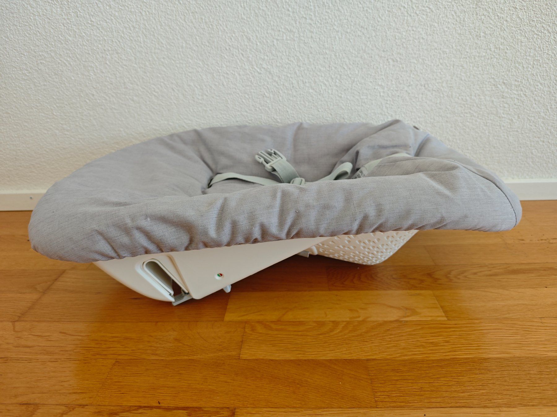 Stokke Seggioloni: Stokke Tripp Trapp Newborn Set – Usato da Zug venduto da ors37 4