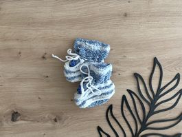 NEU Handgestrickte Babyschuhe, Gr. 18/19 (ab Gr. 62)