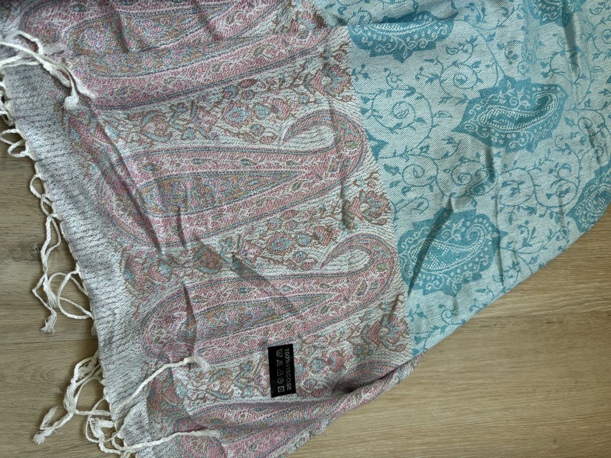 Foulard & Sciarpe: Écharpe en viscose style pashmina – Usato da Villeret venduto da bys_k95b 1