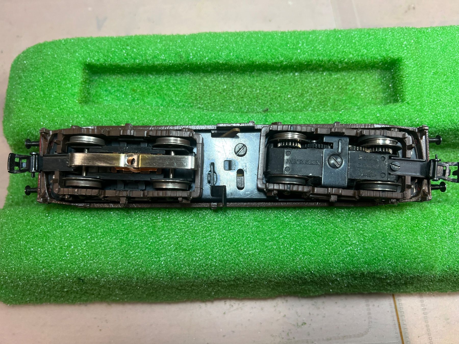 Märklin Modellini di ferrovie: Märklin Elektrische Lok – Usato da Dübendorf venduto da Troggy 4