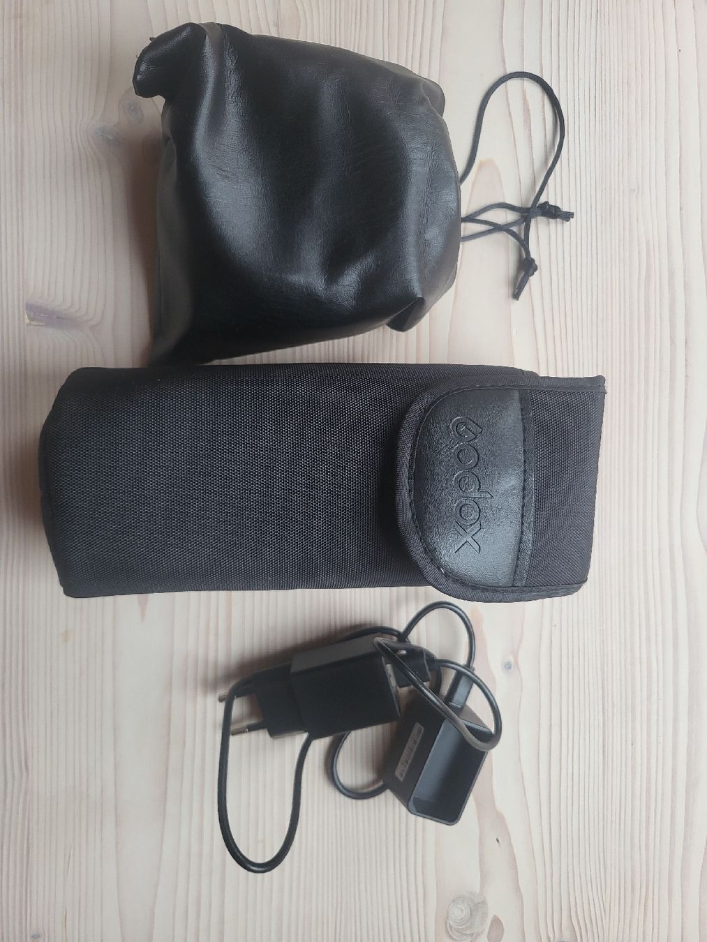 Godox Blitze: Godox V1 Canon mit Godox AK-R22 Diffusorkugel – Neu (gemäss Beschreibung) aus Madiswil von Brigitte550 5