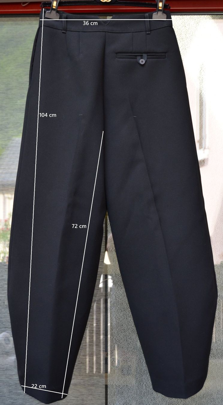 Jacquemus Pantaloni: Jacquemus Hose / pantalon .36 – Usato da Collonges venduto da Auganien 8