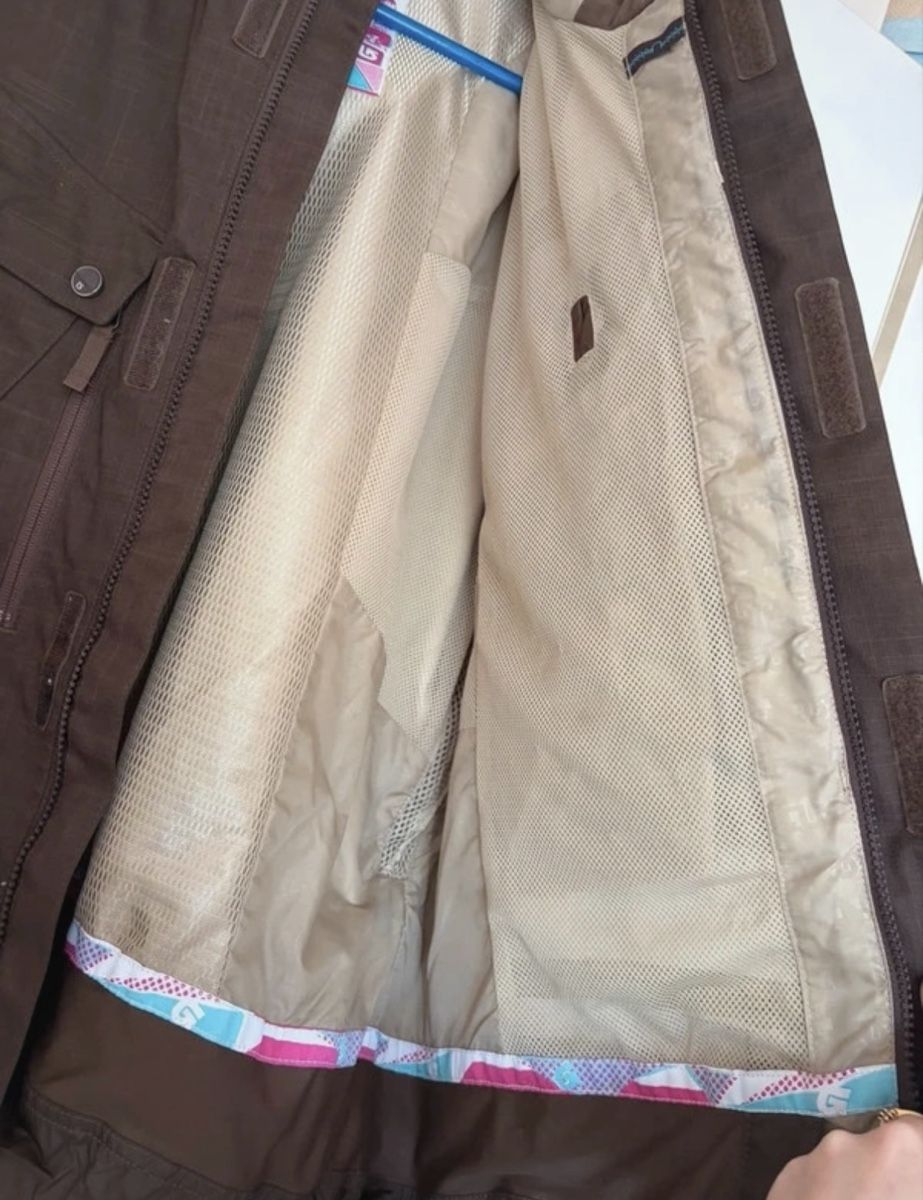Burton Vestes: Burton Skijacke L  – D'occasion à Basel par Brunner.T 3