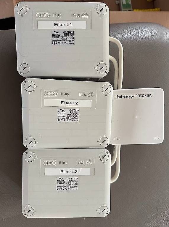 DigitalSTROM Composants électroniques: Digitalstrom Gerätefilter 16 A dSF20 – D'occasion à Kyburg par Ferrarischumi 1
