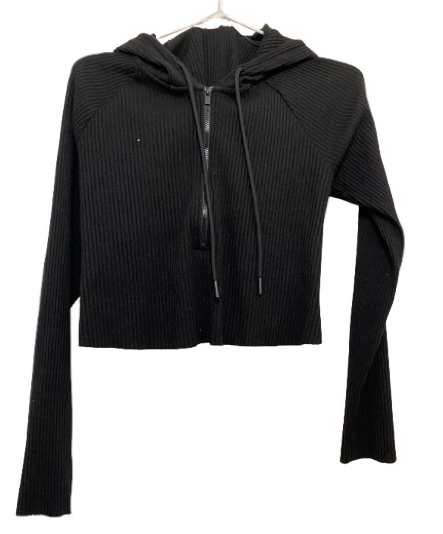 H&M Pullover & Sweatshirts: H&M kurzer Pulli L schwarz mit Kapuze – Gebraucht aus Zürich von Gamecards