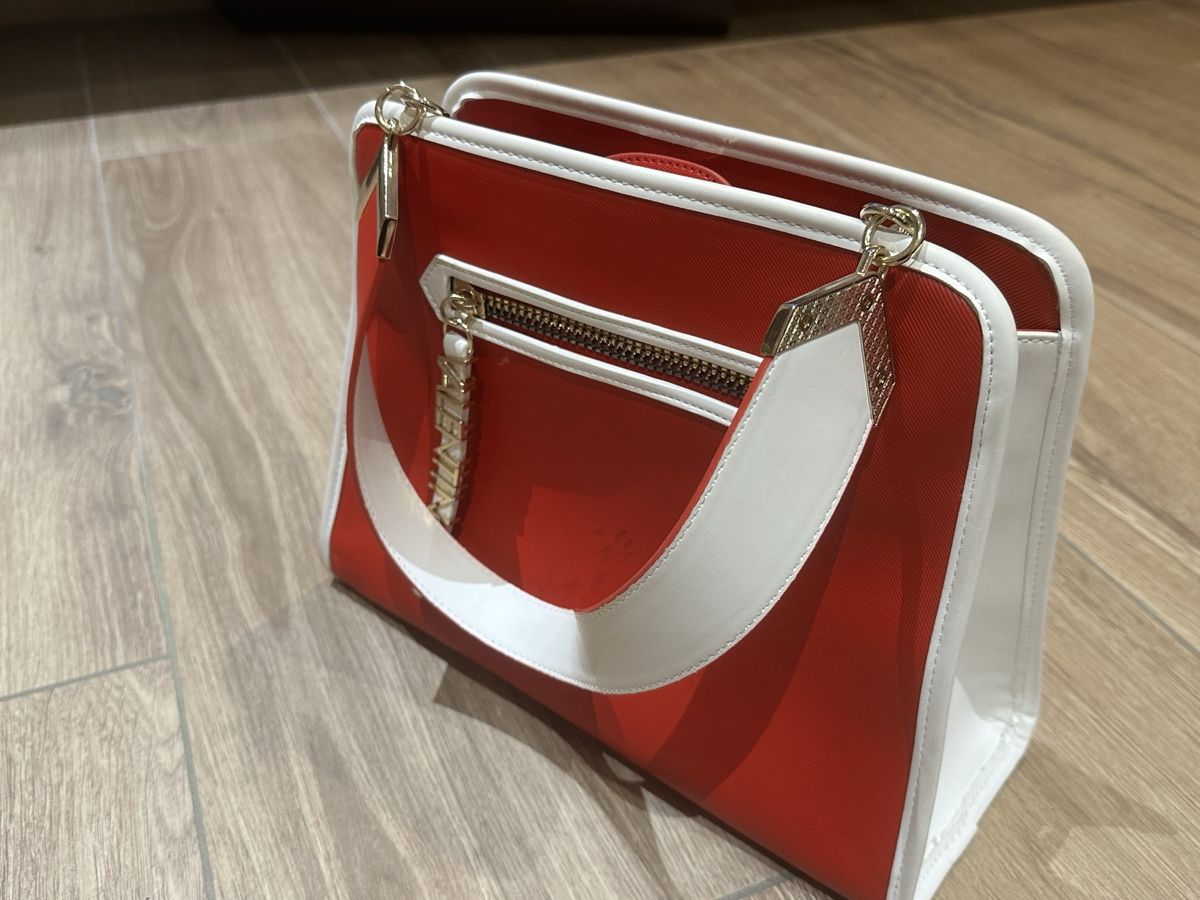 Borse da donna: Sac à main – Usato da Le Châble VS venduto da 027_aymon