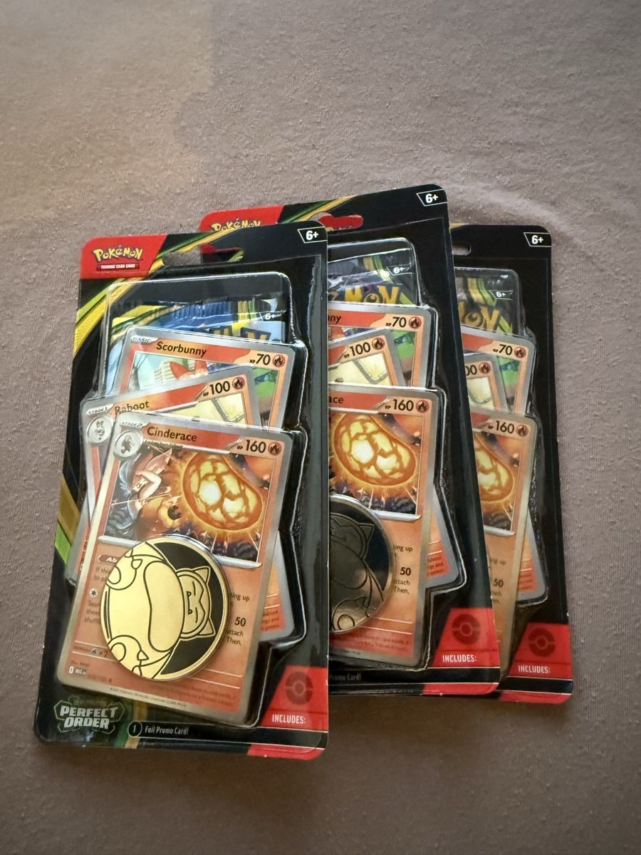 Pokémon Sammelbilder & Trading cards: 3x Perfect Order engl. Premium Checklane Blister – Gebraucht aus Winterthur von trading-ch