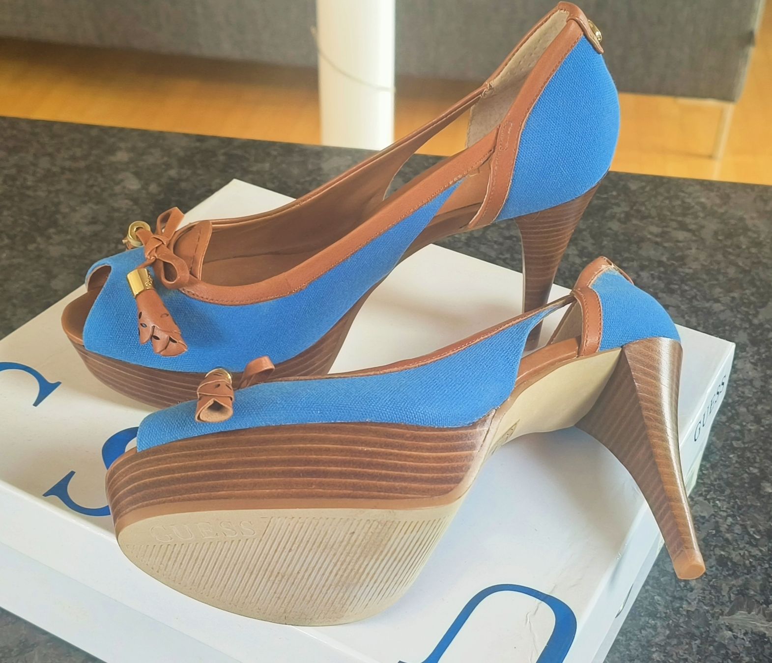 Guess Scarpe da donna: Guess Peeptoes, 37 – Nuovo (secondo la descrizione) da Andelfingen venduto da nicoletta11 1