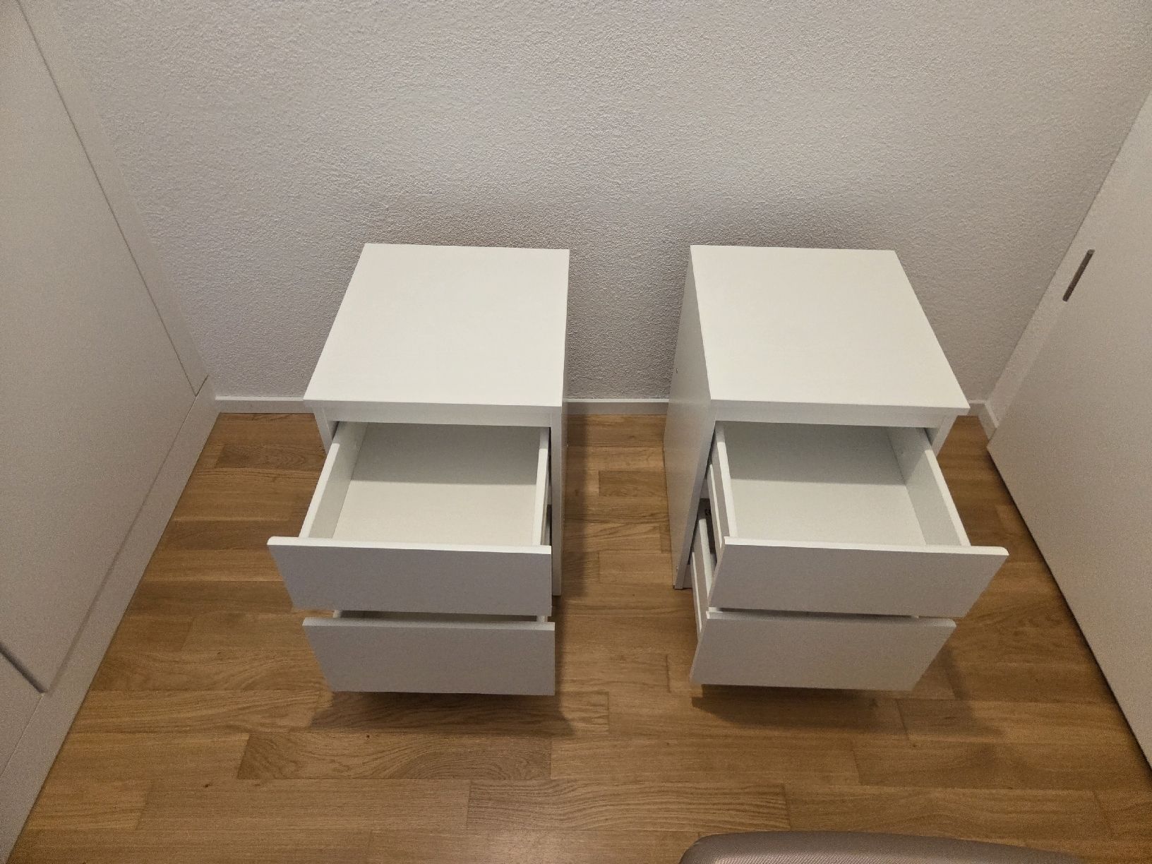 Ikea Comodini: 2 IKEA KULLEN - White Nachttisch / Drawer / Bedside Table – Usato da Ebikon venduto da car_cb7c 2