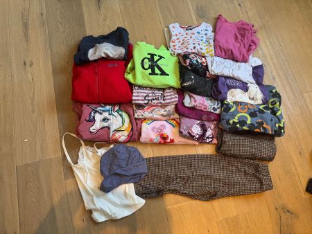Kinder (Mädchen) Oberteile Kleiderpaket (Gr.110-132)