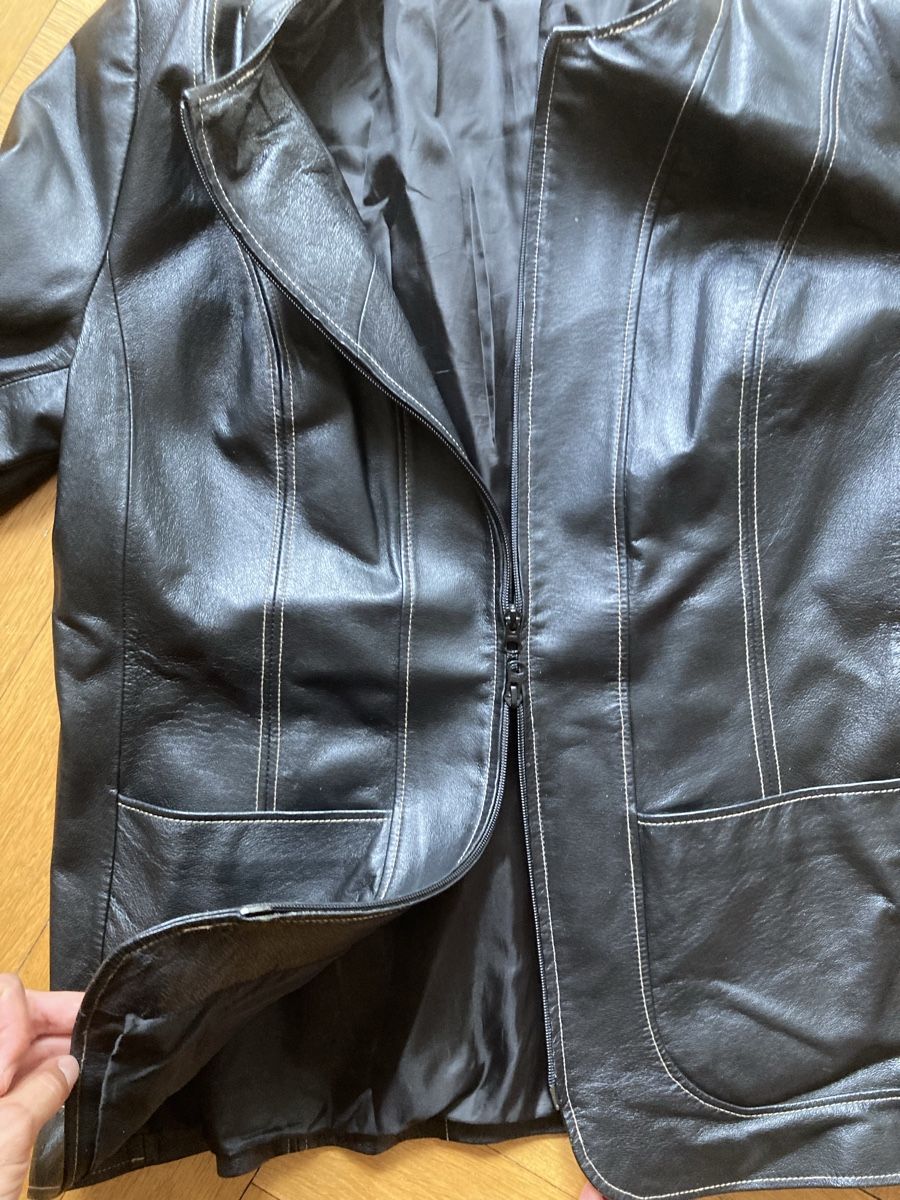 Giacche: Veste en cuir – Usato da Lausanne venduto da remz3rfactory 3