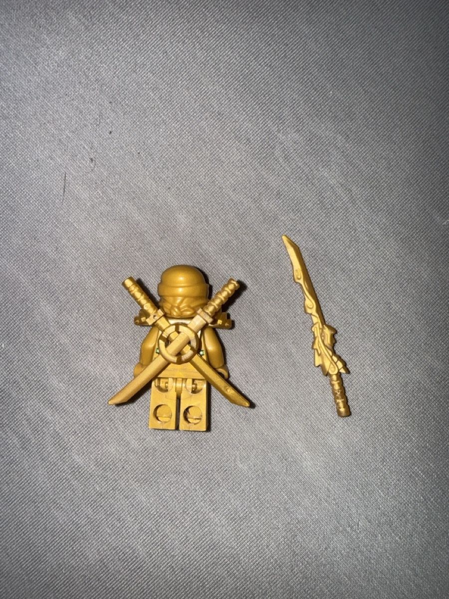 Lego Statuette: LEGO Ninjago goldener Loyd – Nuovo (secondo la descrizione) da Winterthur venduto da Winti_Deal 1