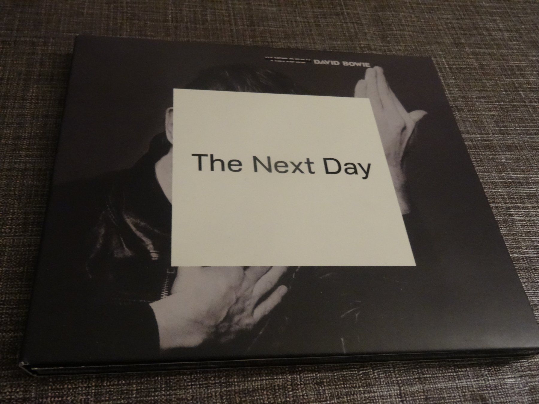 CD: David Bowie - The Next Day - CD – Usato da Olten venduto da Disc-Ausverkauf
