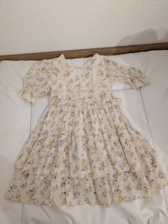 Mädchen Kleid mit Schlaufe