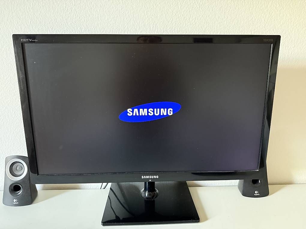 Monitor: Monitor  – Usato da Bülach venduto da angelique080882 1