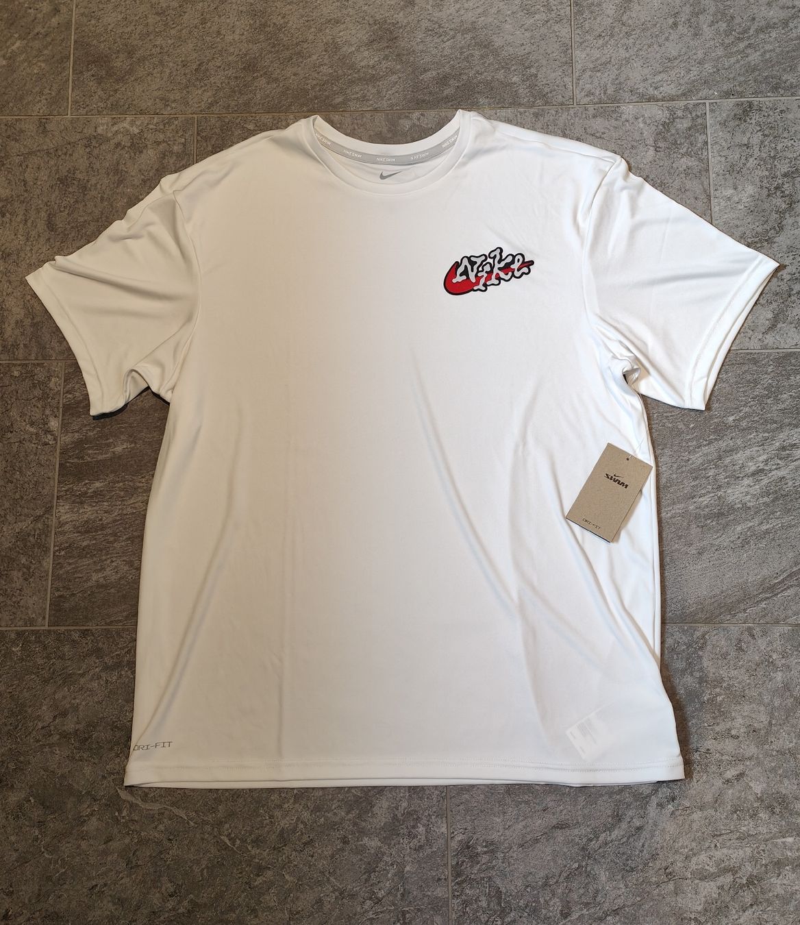 Nike T-Shirts: Neu! NIKE nesse527 Gr. XL – Neu und originalverpackt aus Kandergrund von Sam1818
