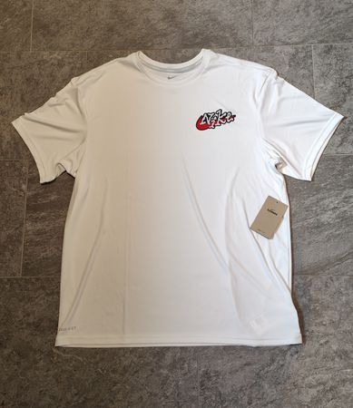 Neu! NIKE nesse527 Gr. XL