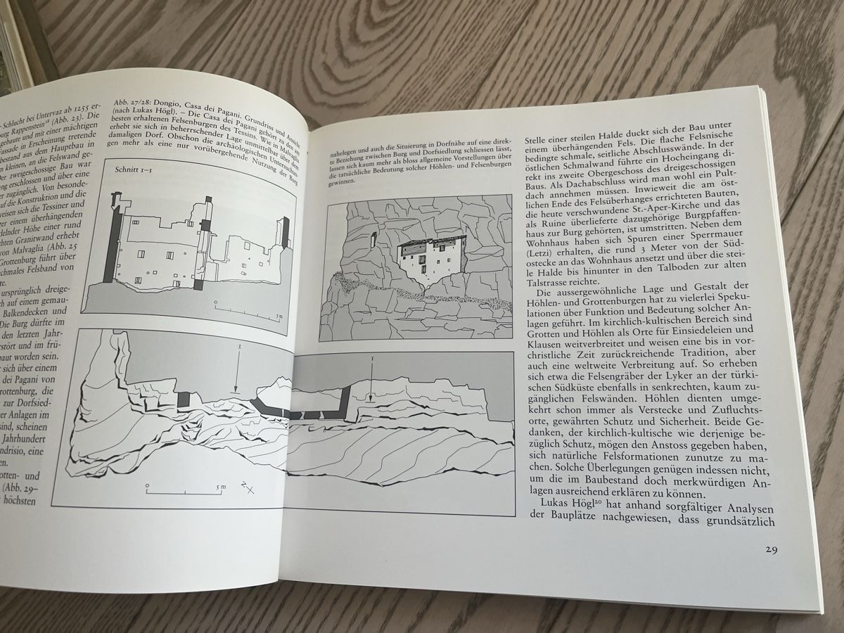 Libri: Ars Helvetica : Profane Bauten  – Usato da Romanshorn venduto da Apfelschuss 2