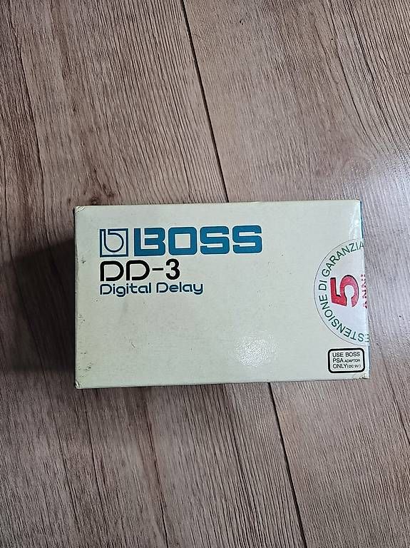 Instruments de musique: BOSS Digital Delay DD-3 – D'occasion à Büren an der Aare par Giancarlo 1