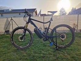 Vtt électrique tout suspendu moteur 750w batterie 840wh