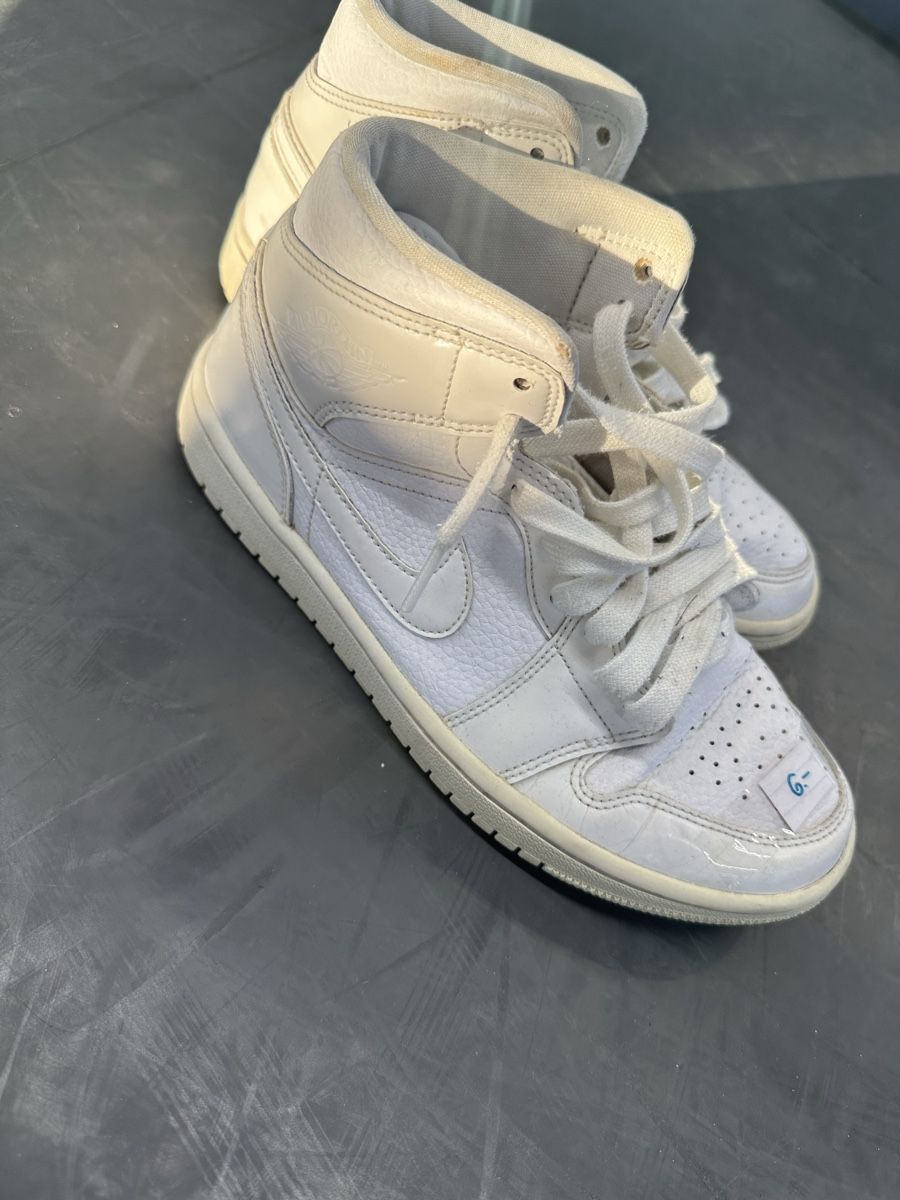 Nike Scarpe da donna: Nike Dunk hautes – Usato da Boudry venduto da bog_khy5 1