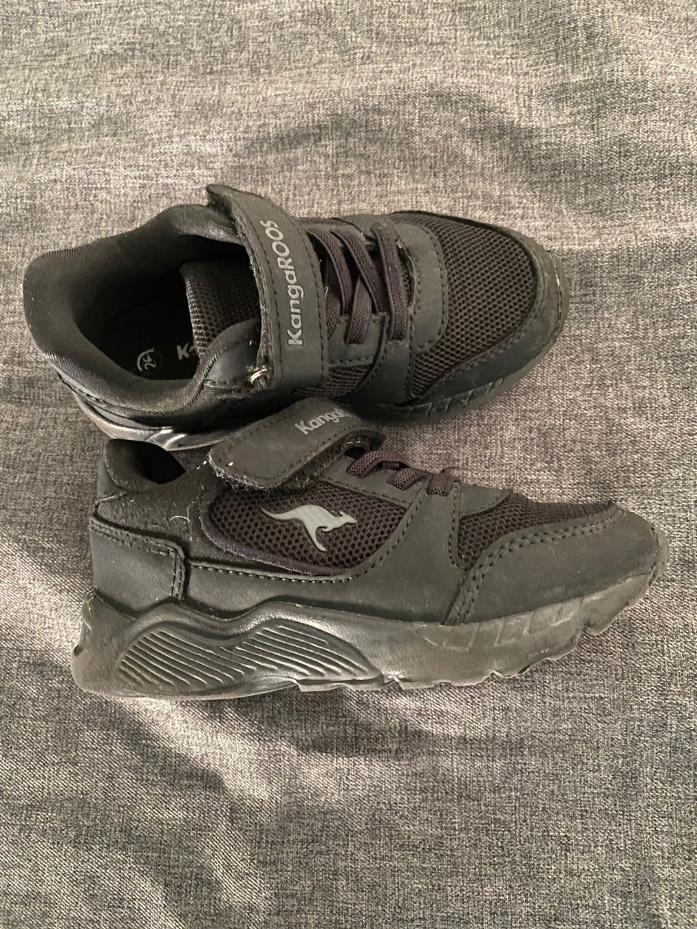Schuhe für Jungen: KangaRoos Kinderschuhe Grösse 26 – Gebraucht aus Allenwinden von Obalu 1