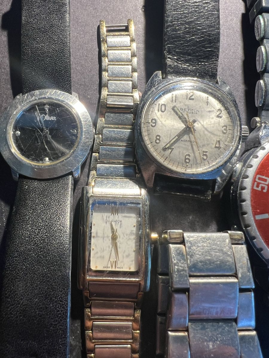 Orologi: Uhren für Bastler – Usato da Laufen venduto da groove60 1