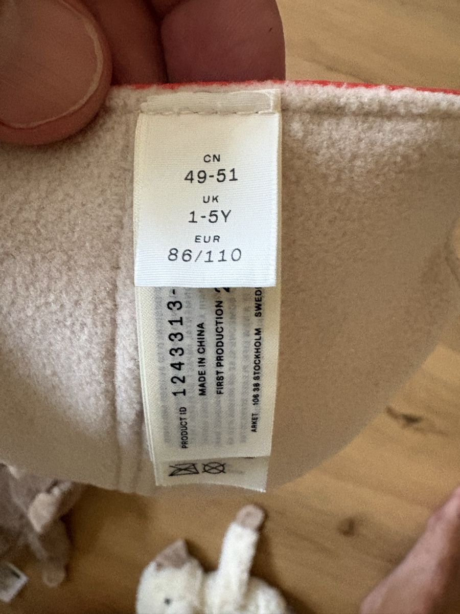 Arket Hüte, Mützen & Caps: Arket Cap 2 seitig – Gebraucht aus Oberwil b. Zug von obrhlzr 2