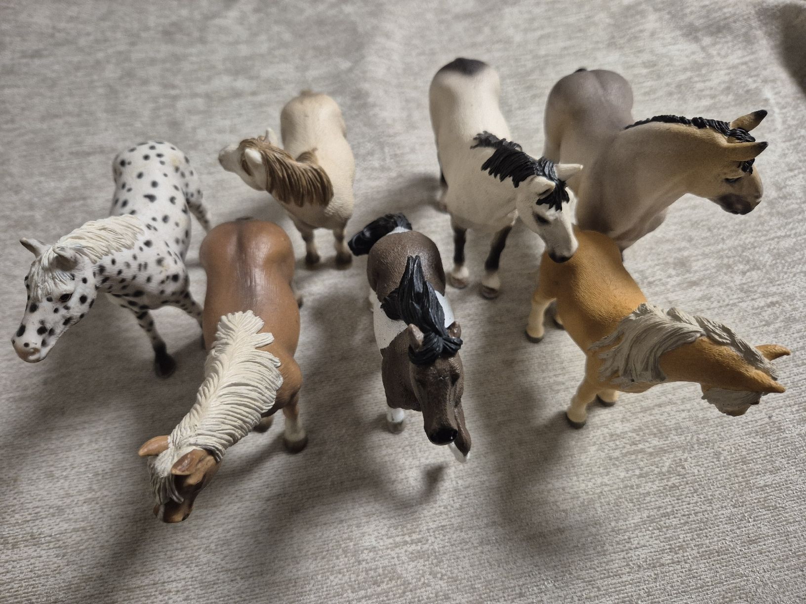 Schleich Statuette: Schleich Pferde Set (  7 Stk. ) – Usato da Fehraltorf venduto da Joggel3