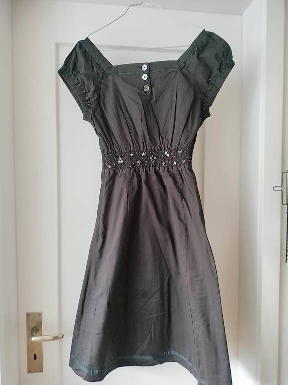 Vestiti: Esprit Kleid braun Gr. 38 – Usato da Aarau venduto da Obdulia