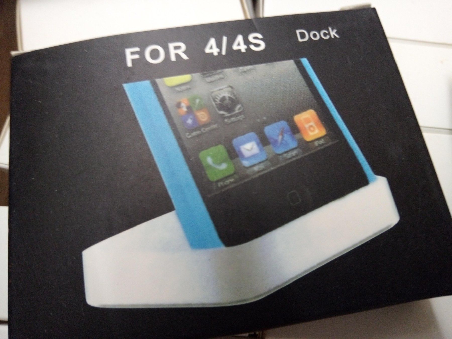 Dockingstation: Dock for iphone 4 – Neu und originalverpackt aus Ermatingen von rik4rdo 1