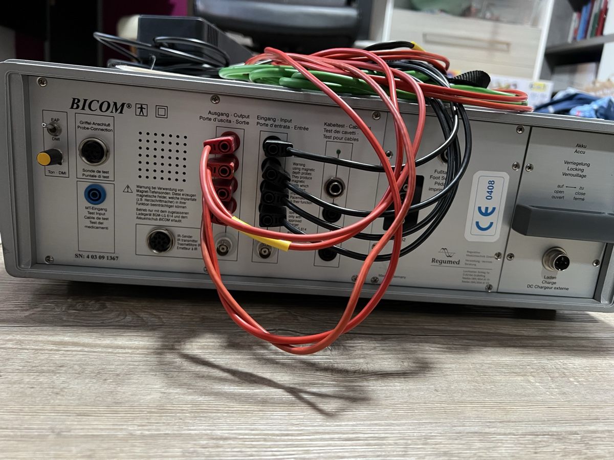 Bicom Appareils médicaux: Regumed BICOM 2000 biorésonance – D'occasion à Murten par silmargil 6
