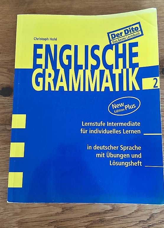 Libri: Englische Grammatik – Usato da Wallenwil venduto da Britishbulldog
