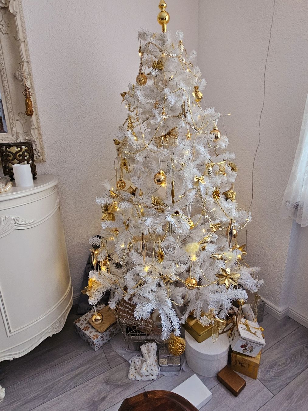 Alle Dekorationen: Weihnachtsbaum weiss künstlich – Gebraucht aus Mühlethurnen von Zauberfee3 2