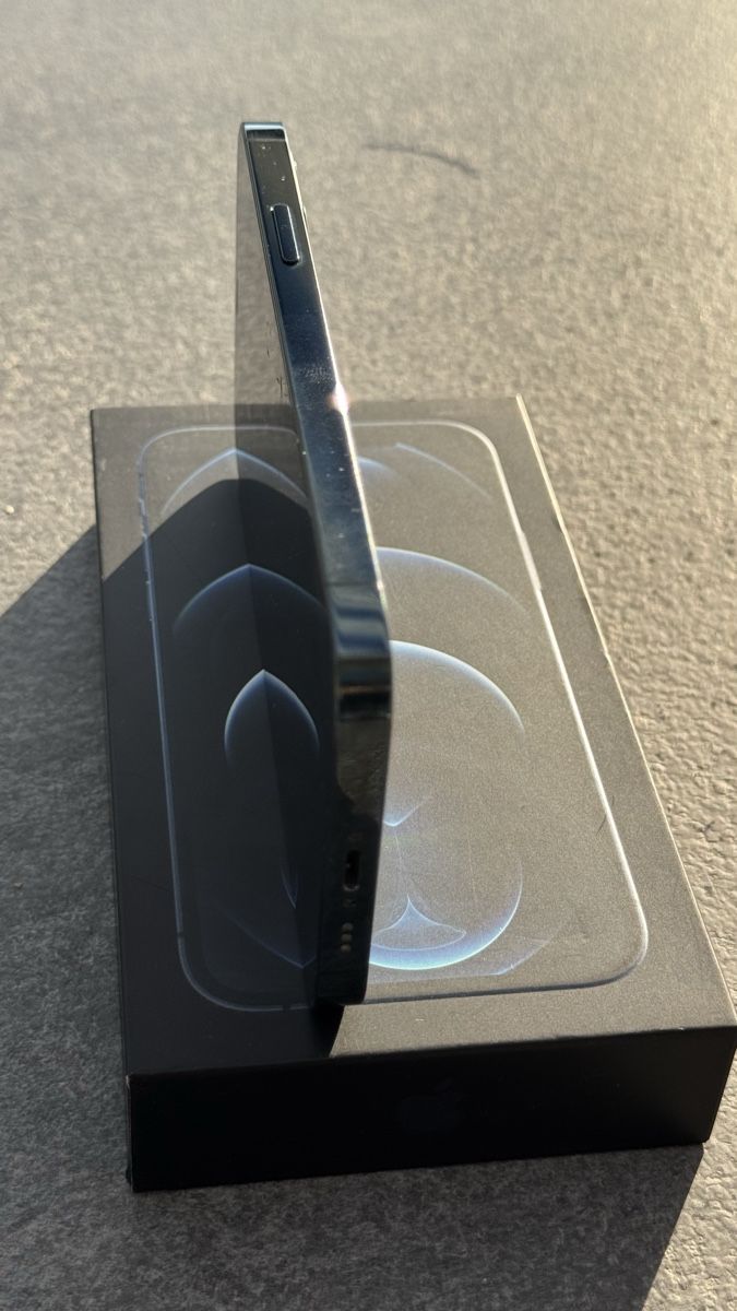 Apple Handys / Smartphones: iPhone 12 Pro 128 GB mit Displayschaden – Gebraucht aus Muri AG von tony-g 6