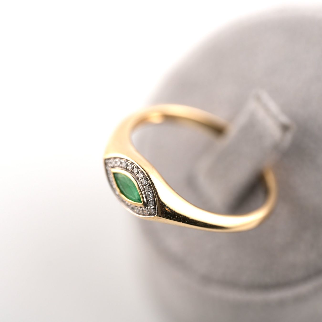 Anelli: Goldring 14K mit grünem Stein – Usato da Basel venduto da Edelmetallhaus24 1